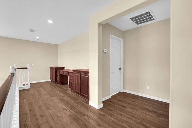 17081 Greentree Drive, Riverside, CA 92503