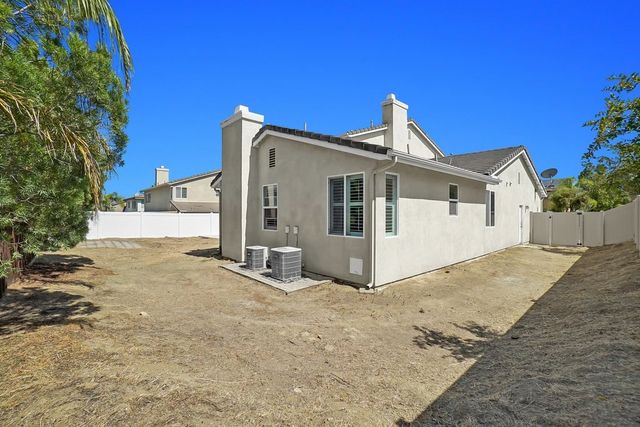 17081 Greentree Drive, Riverside, CA 92503