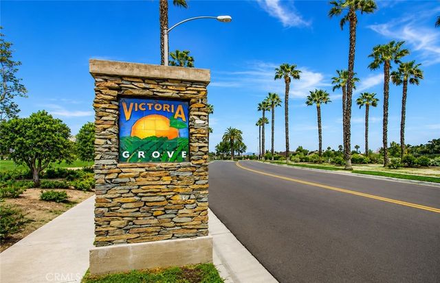 17081 Greentree Drive, Riverside, CA 92503