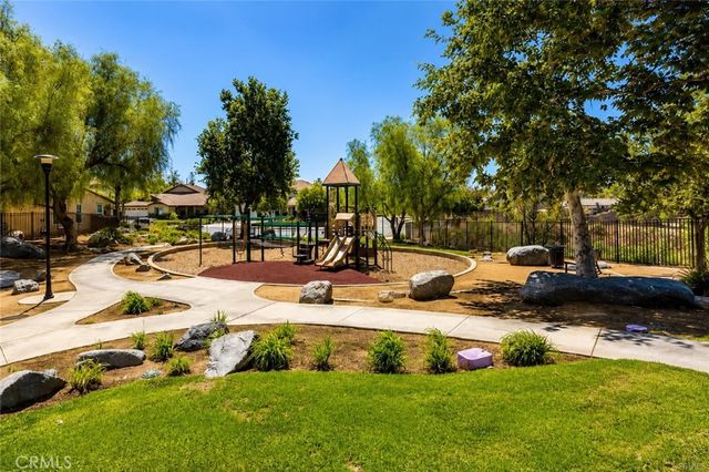 17081 Greentree Drive, Riverside, CA 92503