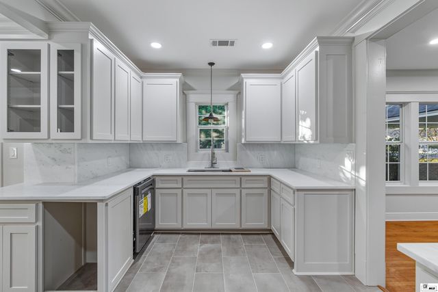 321 HOWARD STREET, Monroe, LA 71201