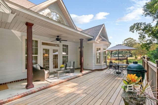 134 Song Grove Boulevard, Fairhope, AL 36532