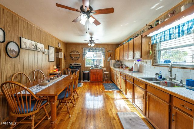 316 Steel Run Drive, Jonesville, VA 24263