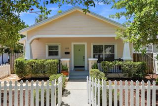 608 9TH AVENUE N, St Petersburg, FL 33701