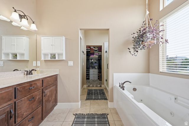 2662 W 2325 N, Farr West, UT 84404