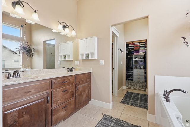 2662 W 2325 N, Farr West, UT 84404