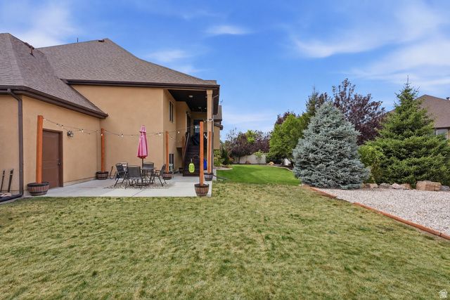 2662 W 2325 N, Farr West, UT 84404