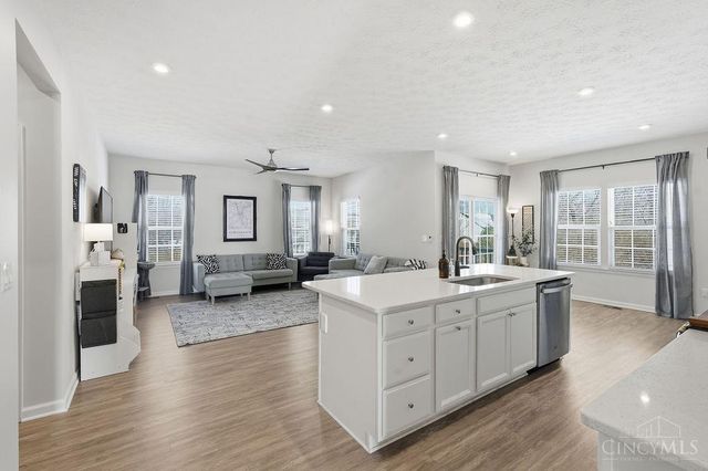 5731 CAITLYN ROSE LN, Liberty Twp, OH 45044