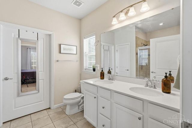 5731 CAITLYN ROSE LN, Liberty Twp, OH 45044