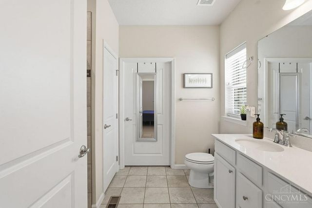 5731 CAITLYN ROSE LN, Liberty Twp, OH 45044