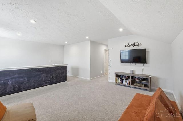 5731 CAITLYN ROSE LN, Liberty Twp, OH 45044