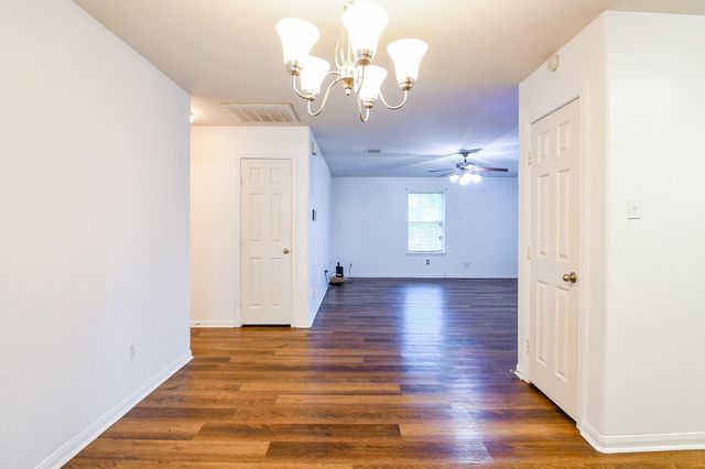 712 Avenue F Drive, Conroe, TX 77301