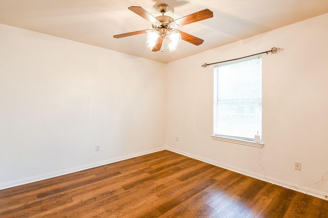 712 Avenue F Drive, Conroe, TX 77301