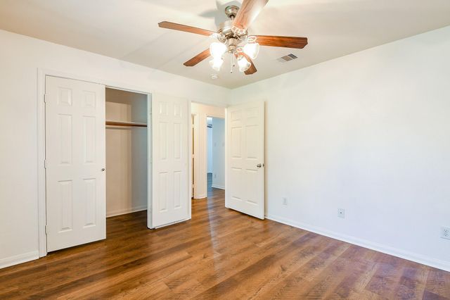 712 Avenue F Drive, Conroe, TX 77301
