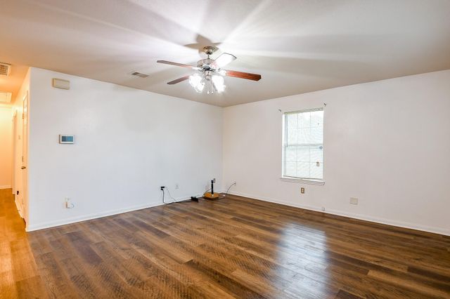 712 Avenue F Drive, Conroe, TX 77301