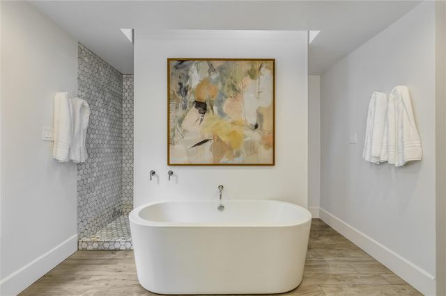 201 Westwood TER, West Lake Hills, TX 78746