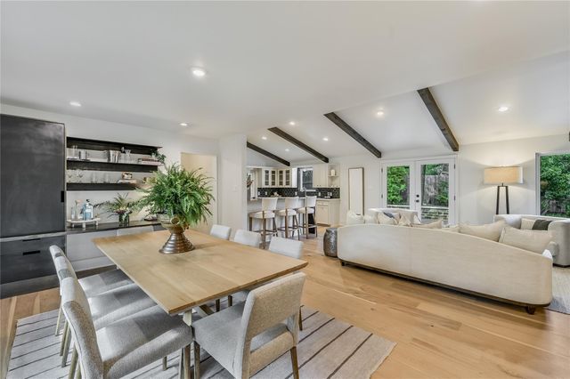 201 Westwood TER, West Lake Hills, TX 78746