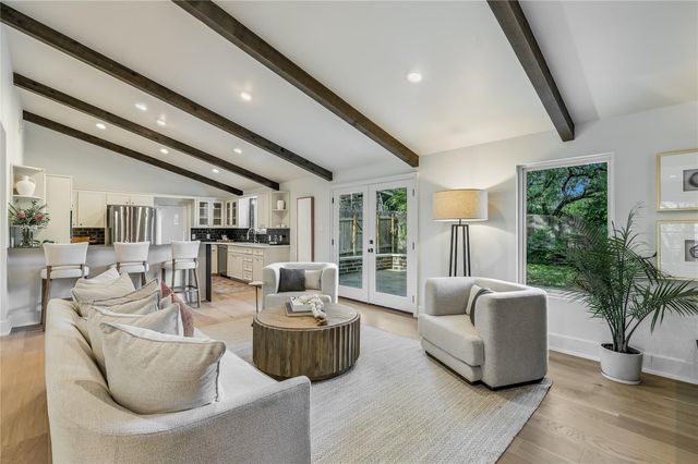 201 Westwood TER, West Lake Hills, TX 78746