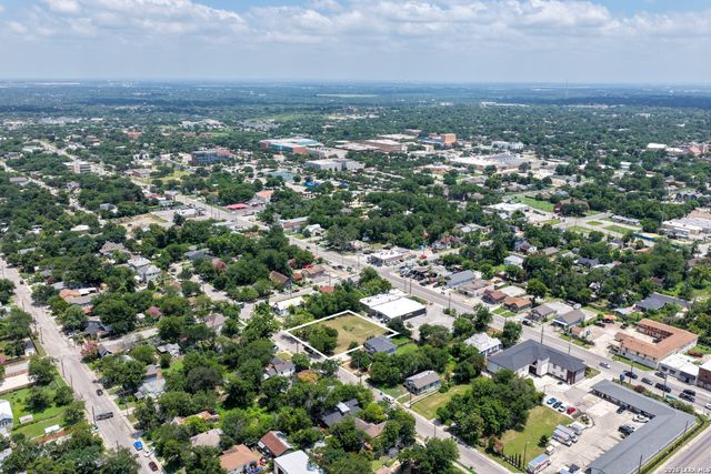 134 Belmont, San Antonio, TX 78202