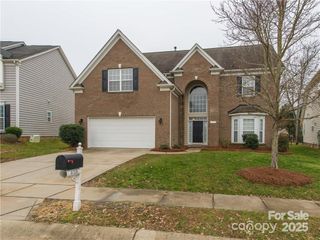 4106 Barclay Forest Drive, Charlotte, NC 28213