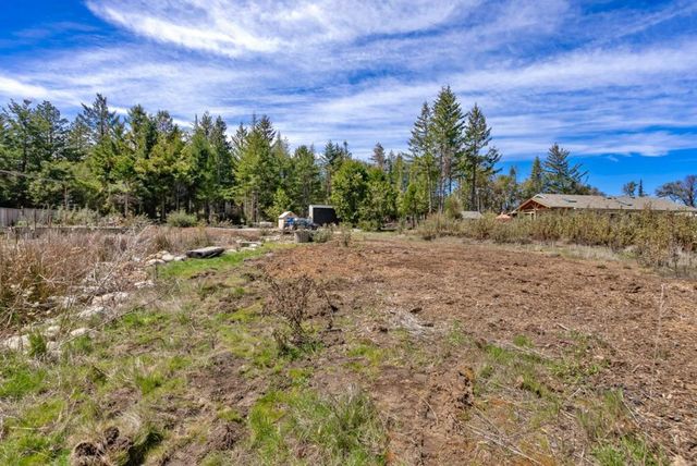 335 Braemoor Drive, Santa Cruz, CA 95060