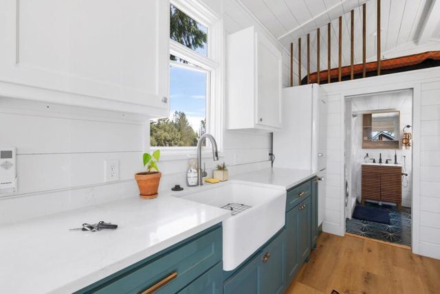 335 Braemoor Drive, Santa Cruz, CA 95060