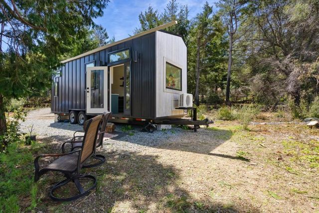 335 Braemoor Drive, Santa Cruz, CA 95060