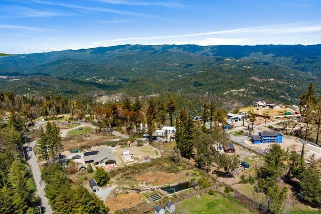 335 Braemoor Drive, Santa Cruz, CA 95060