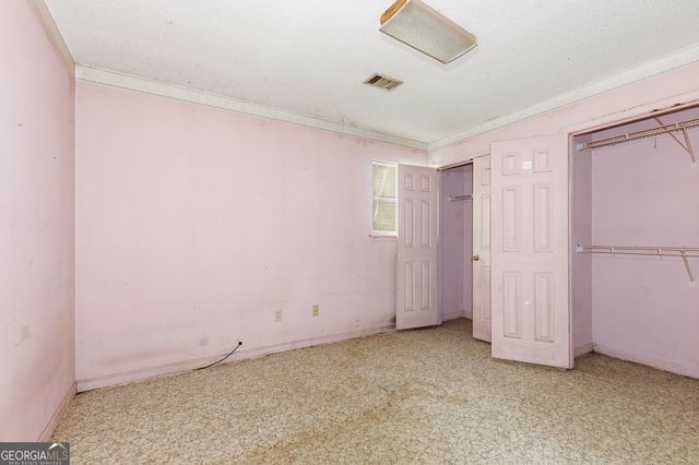 342 N Lake Drive, Perry, GA 31069