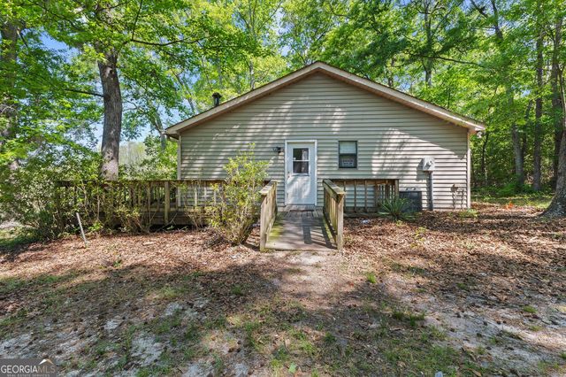 342 N Lake Drive, Perry, GA 31069