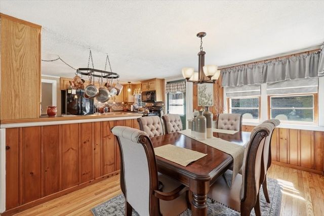 305 Plymouth St, Middleboro, MA 02346