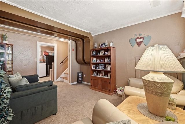 305 Plymouth St, Middleboro, MA 02346