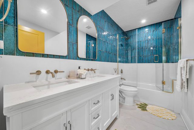 525 WESTWOOD Road, West Palm Beach, FL 33401
