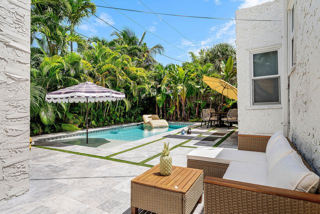 525 WESTWOOD Road, West Palm Beach, FL 33401