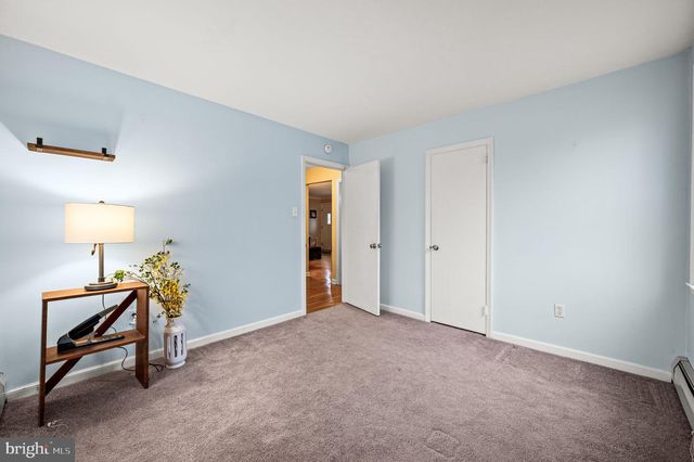 2039 BERKLEY RD, Norristown, PA 19403