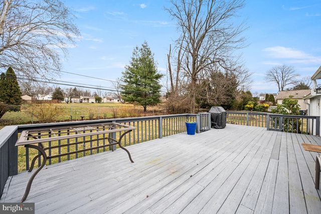 2039 BERKLEY RD, Norristown, PA 19403