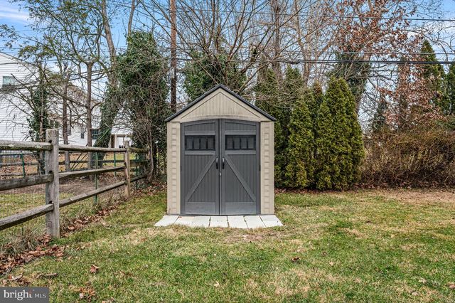 2039 BERKLEY RD, Norristown, PA 19403