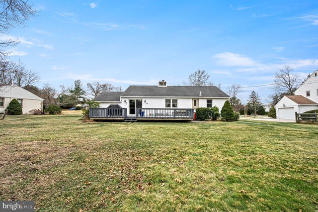 2039 BERKLEY RD, Norristown, PA 19403