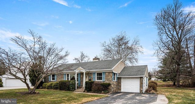 2039 BERKLEY RD, Norristown, PA 19403