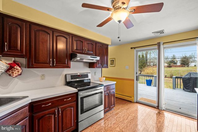 2039 BERKLEY RD, Norristown, PA 19403