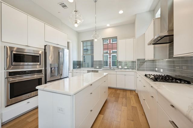1309 Arch Place, Dallas, TX 75215