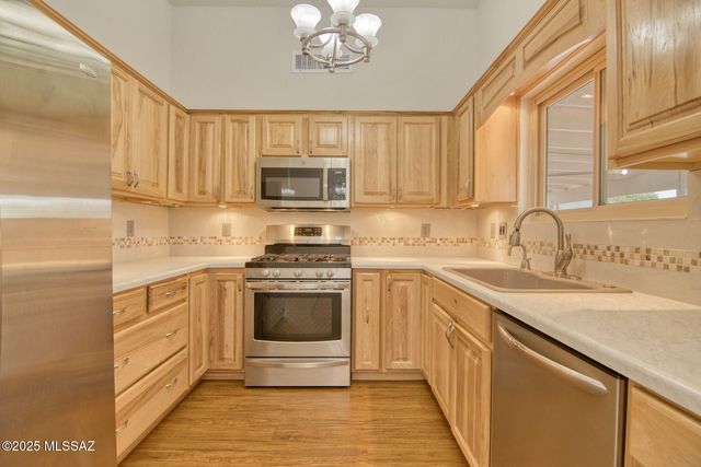 8825 E Fruit Tree Drive, Tucson, AZ 85730