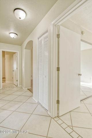 8825 E Fruit Tree Drive, Tucson, AZ 85730