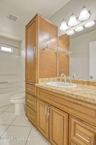 8825 E Fruit Tree Drive, Tucson, AZ 85730