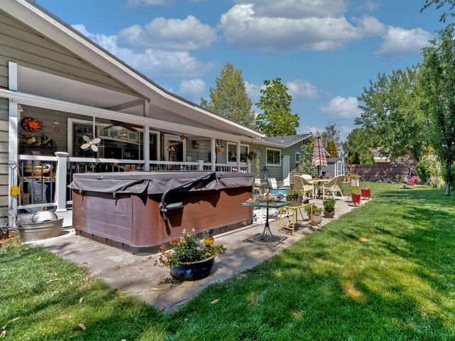 2912 Applewood Street, Grand Junction, CO 81506