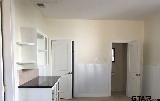 509 N LINE, Mineola, TX 75773