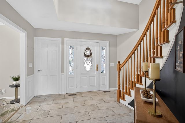 3825 W Walmont Road, Jackson, MI 49203