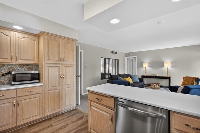 3825 W Walmont Road, Jackson, MI 49203