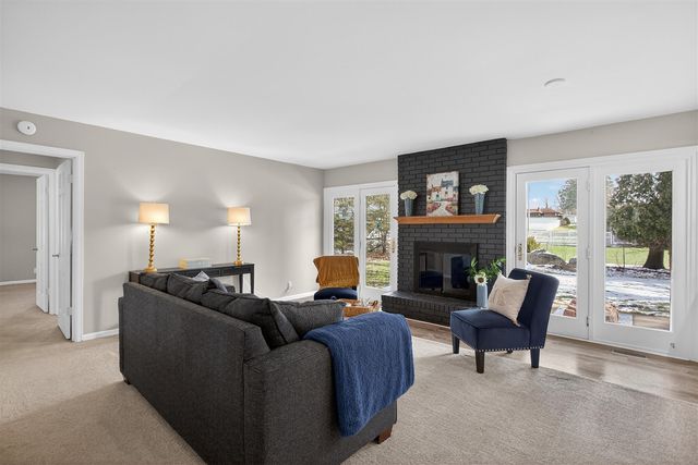 3825 W Walmont Road, Jackson, MI 49203