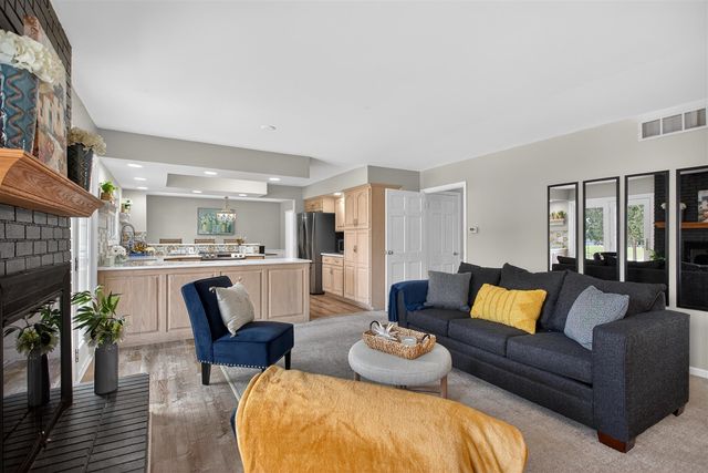 3825 W Walmont Road, Jackson, MI 49203